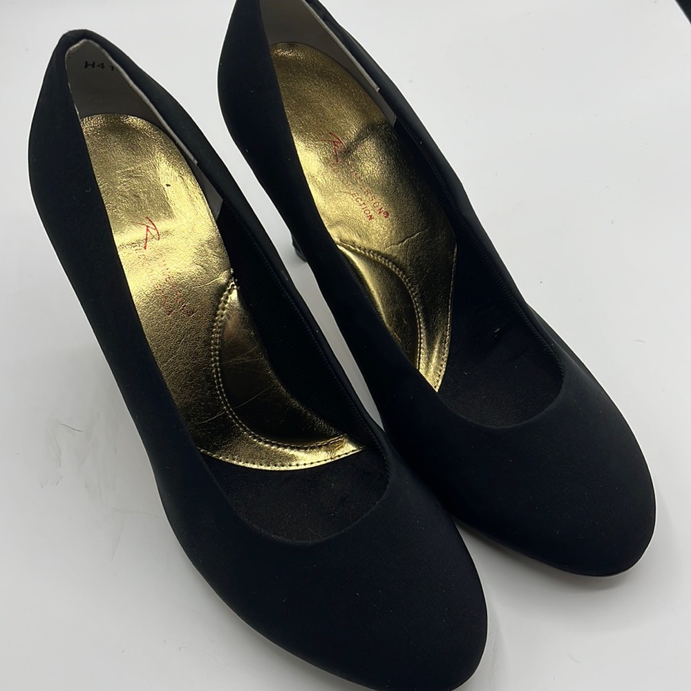 Ros Hommerson Wide width classic fabric heels